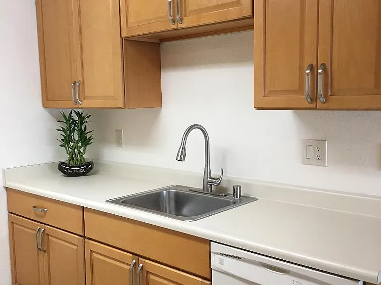 Garden Terrace Apartments — Photo 2