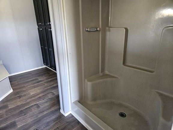 4th image of 32 Oscar Carter Ln