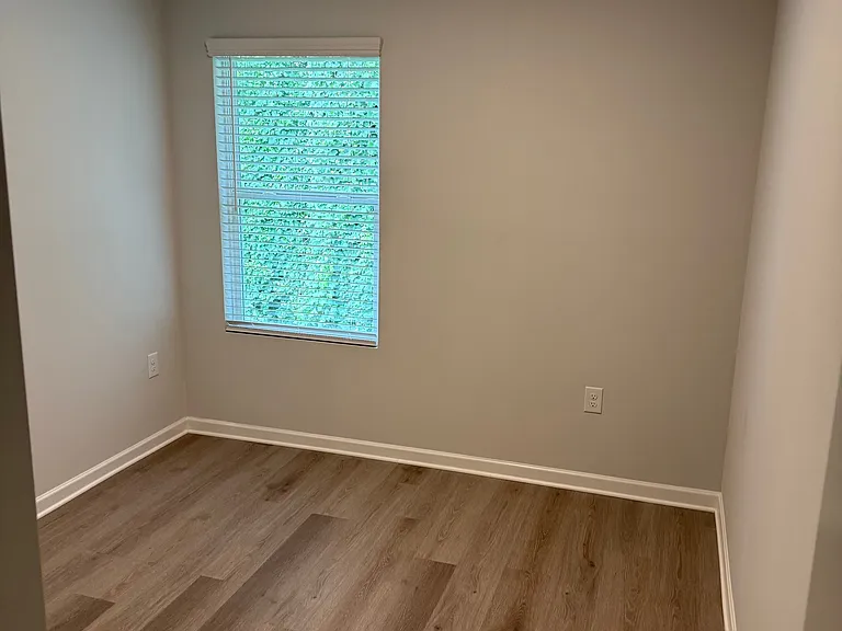 7254 Crestside Dr — Photo 12