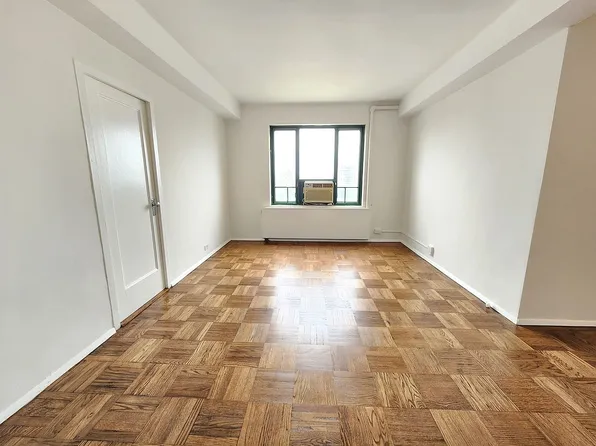 1949 McGraw Ave APT 7F, Bronx, NY 10462