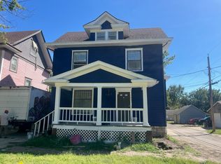 1011 SW Huntoon St, Topeka, KS 66604