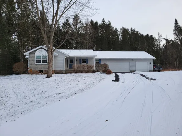 N1677 Rolling Hills Rd, Antigo, WI 54409