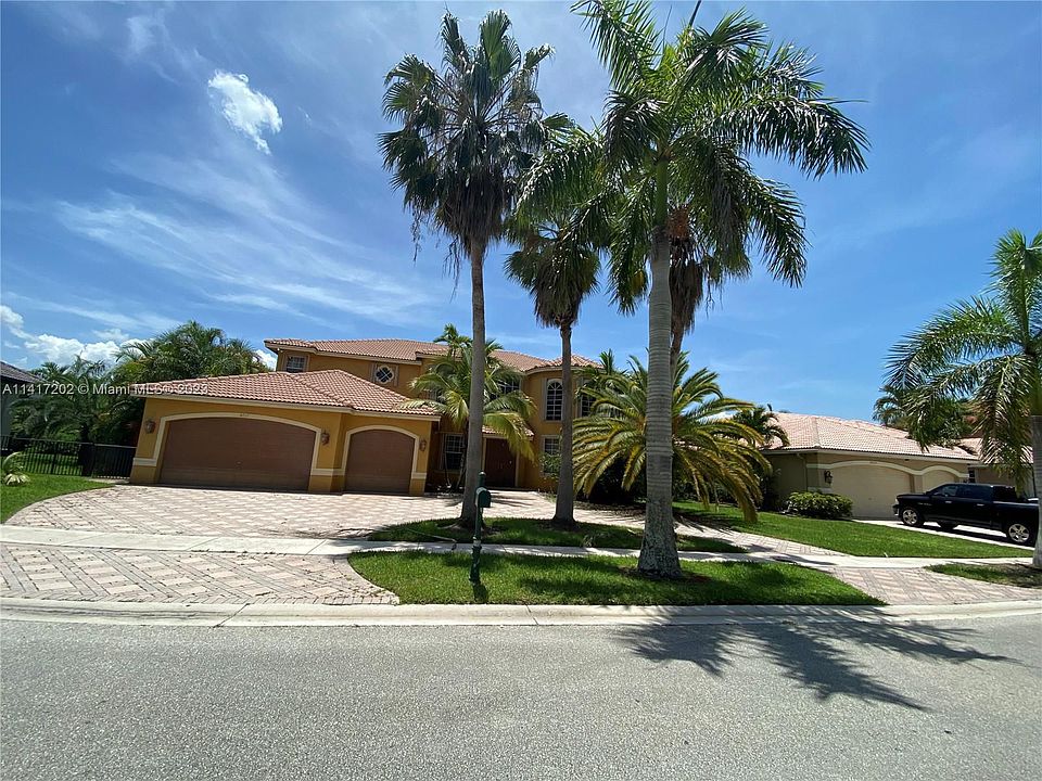 1st image of 4217 SW 186th Ave
