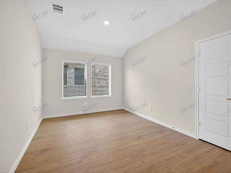 1209 Hopes Lake Dr — Photo 12