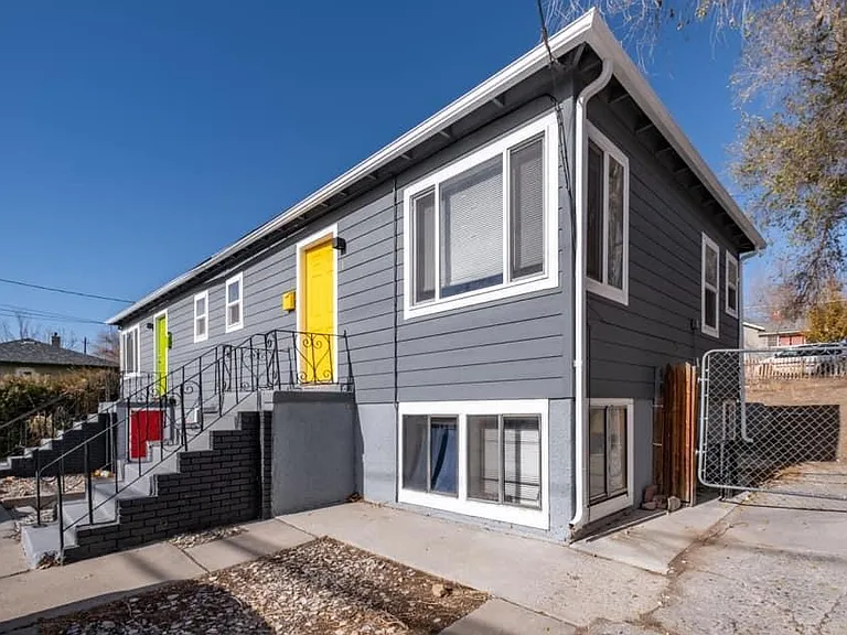 355 W 11th St #1 — Photo 9
