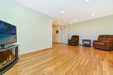 Sold by Amerihomes Realty of NY