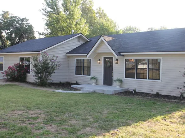 808 N Poplar Ln, Midwest City, OK 73130
