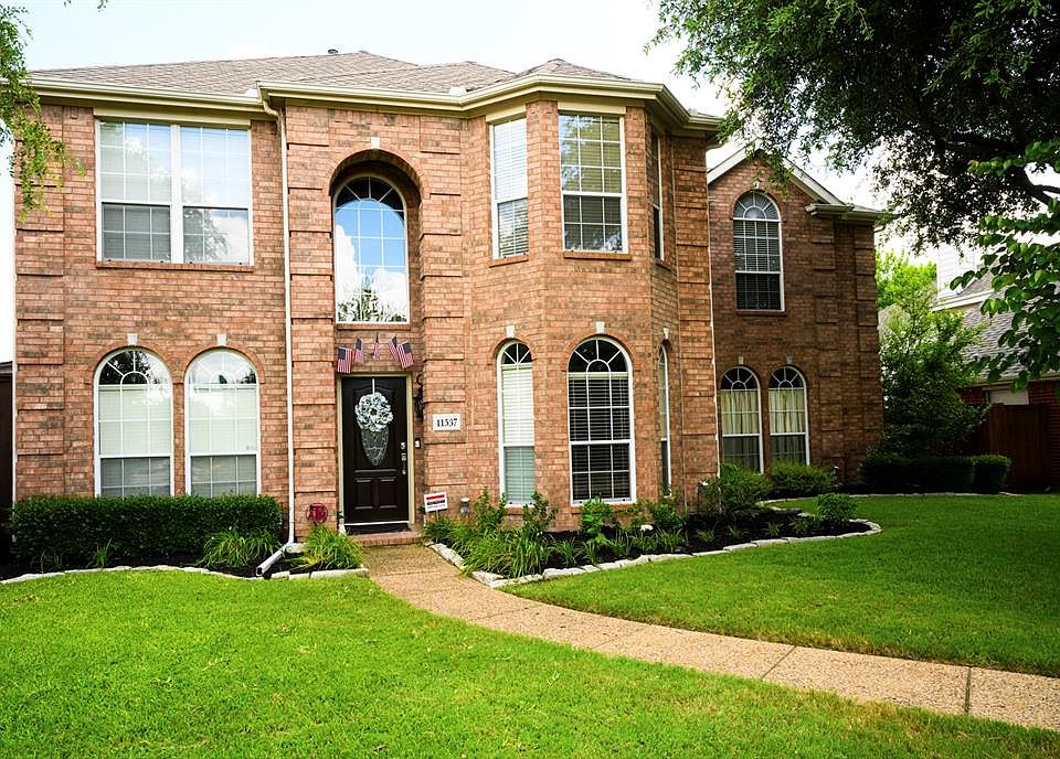 1st image of 11537 Clover Knoll Dr