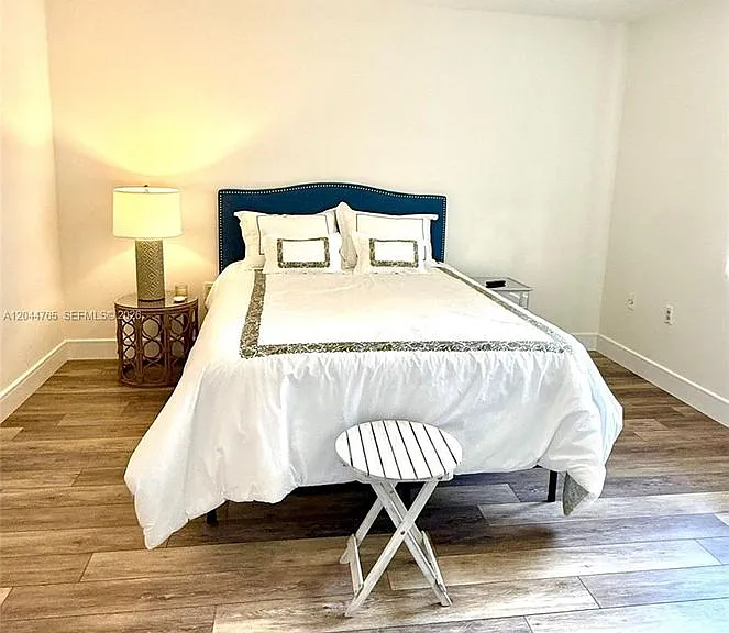 1705 Whitehall Dr #403 — Photo 7