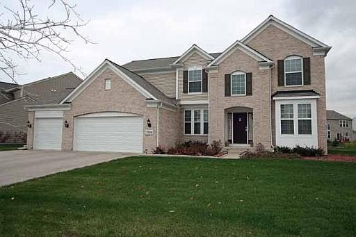 1st image of 3526 Carlisle Ln