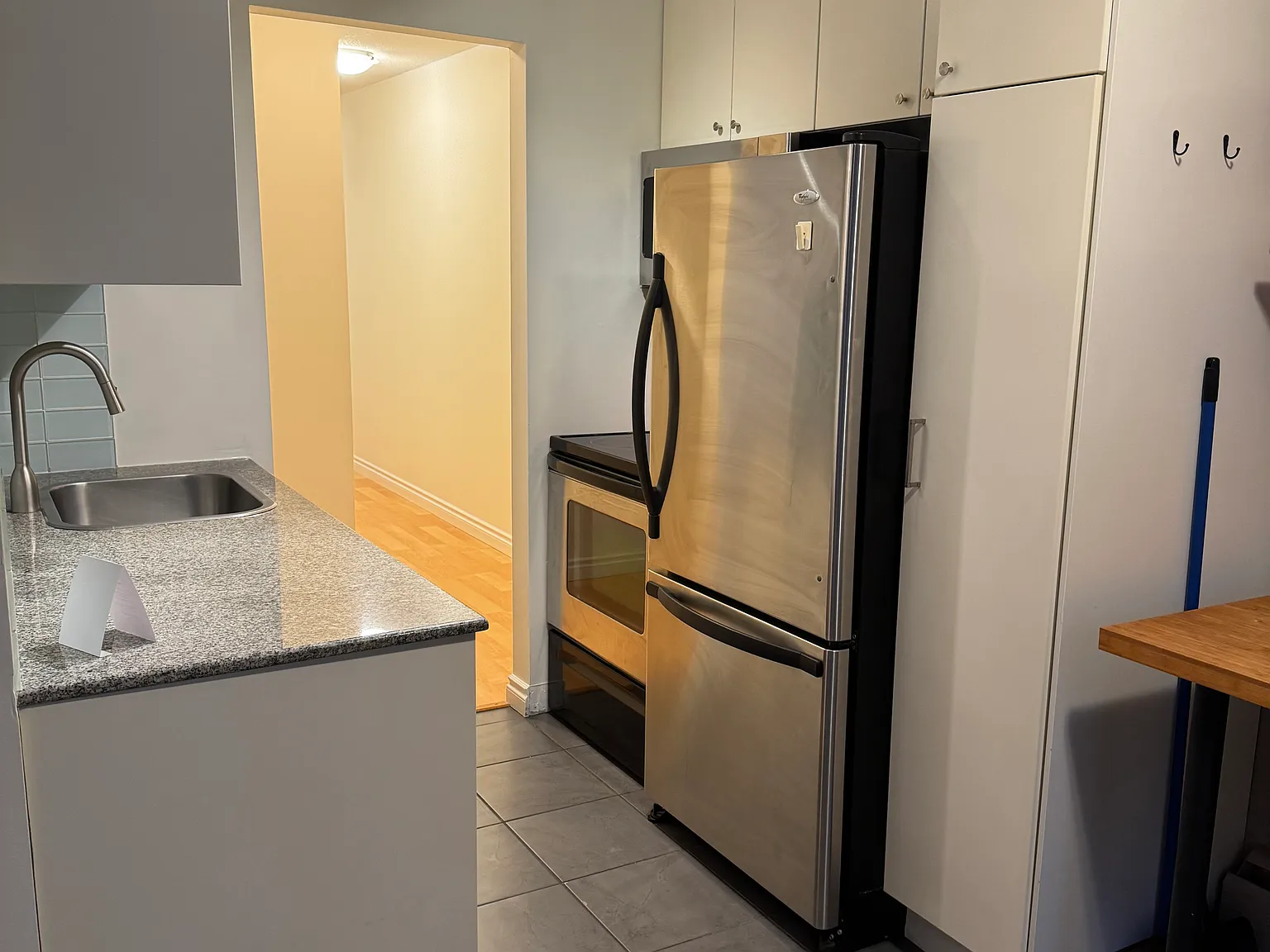 The Cambridge — Photo 3