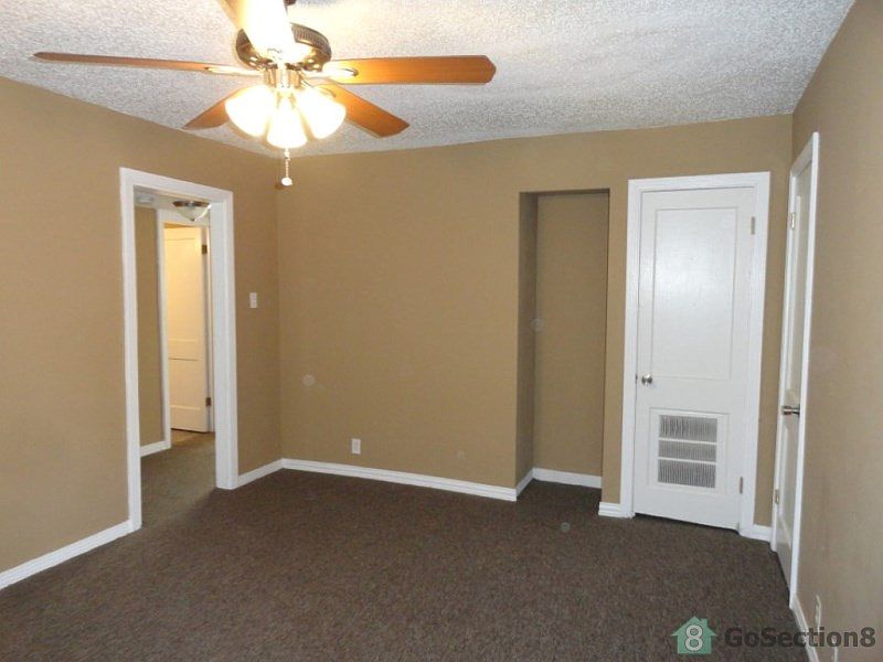 1st image of 4518 Columbia Ave APT 2