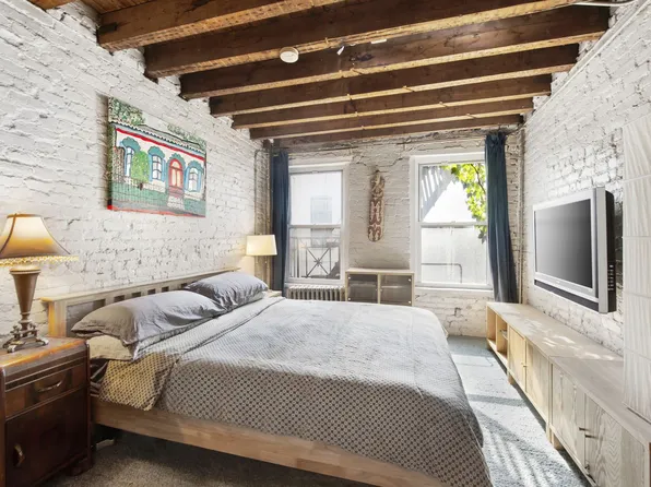 208 Forsyth Street image 1 of 10