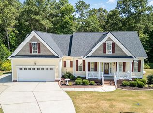 3016 Dewey Farm Cir, Willow Spring, NC 27592