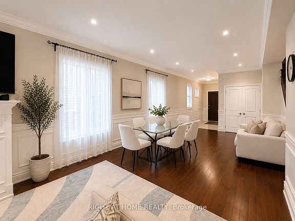 2nd image of 1049 Greaves Ave