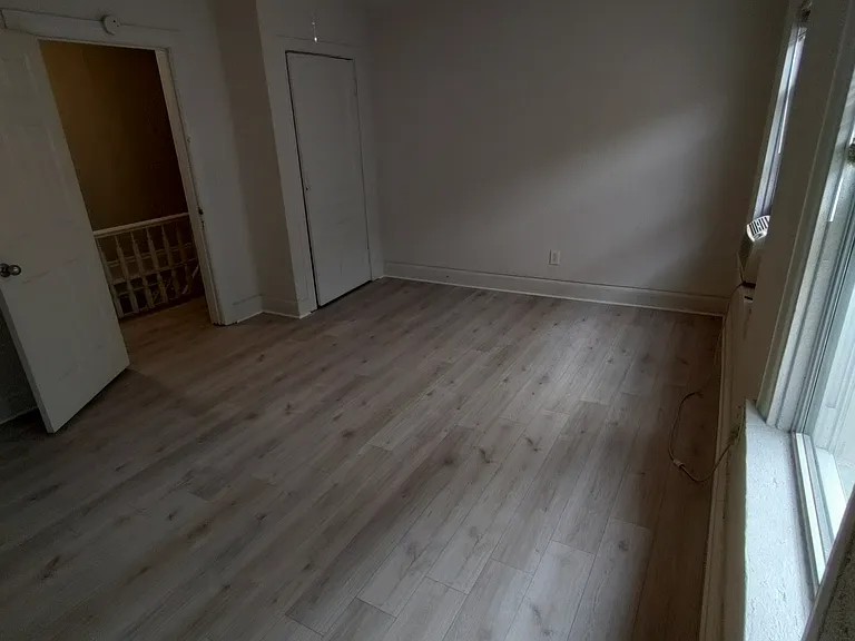 339 Spahr St #2 — Photo 26