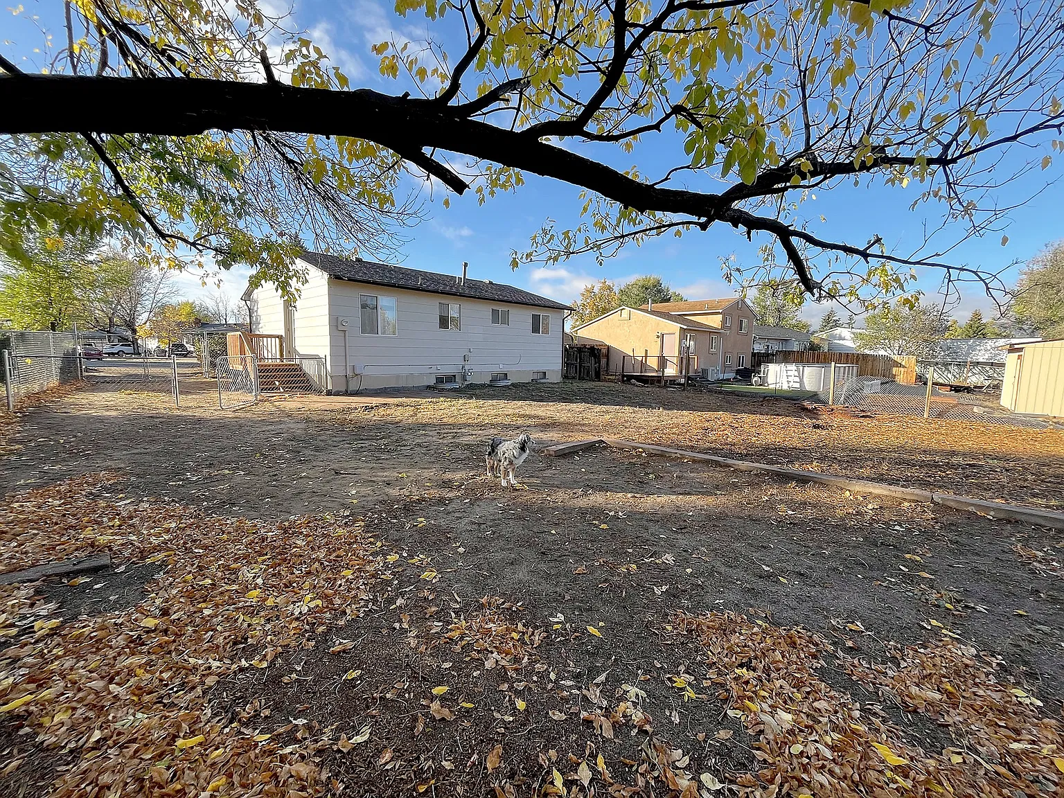 3 bed, 1690 sqft, $2,049 — Photo 2