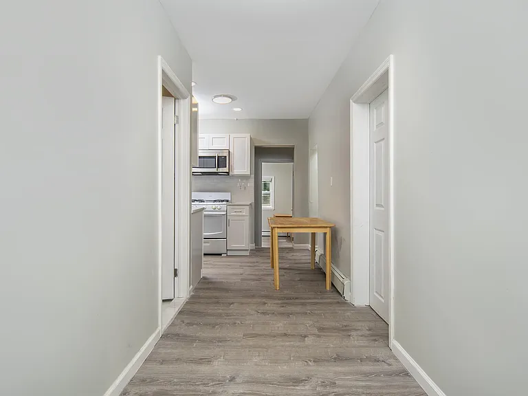 79 14th St #2 — Photo 10