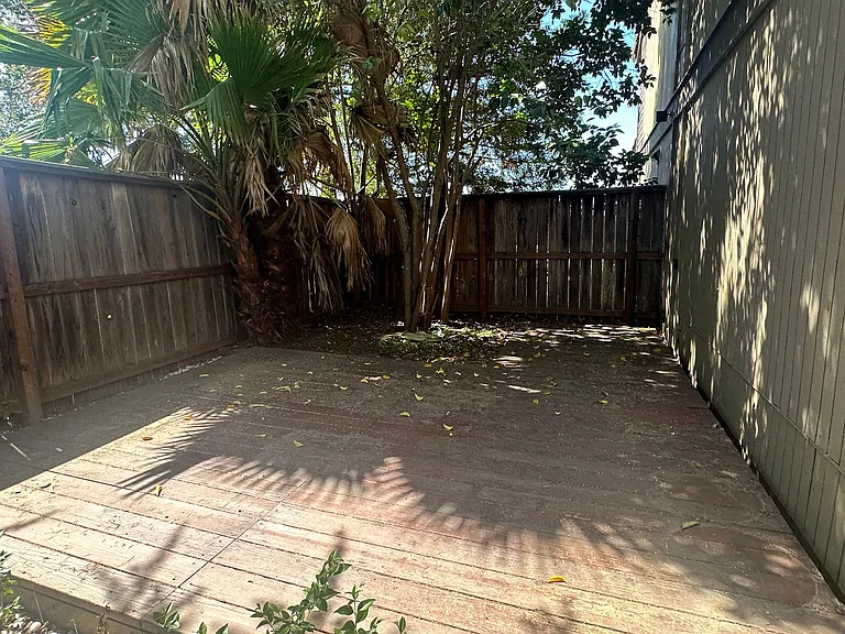 362 Tabor Ave — Photo 3