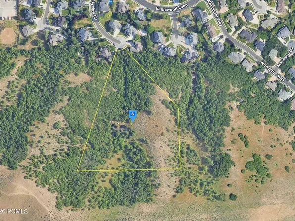 672 S Skyview Cir #113R, North Salt Lake, UT 84054