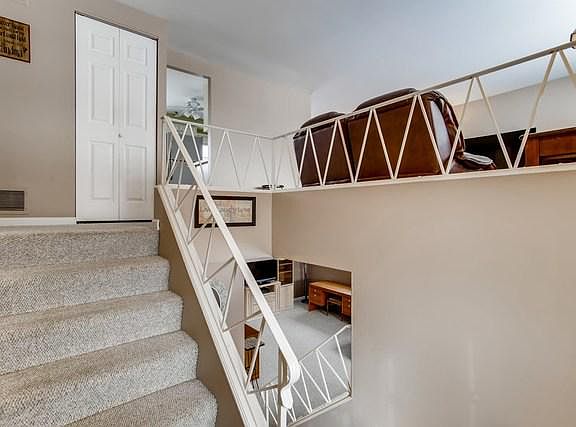 5th image of 1114 Westfield Ln