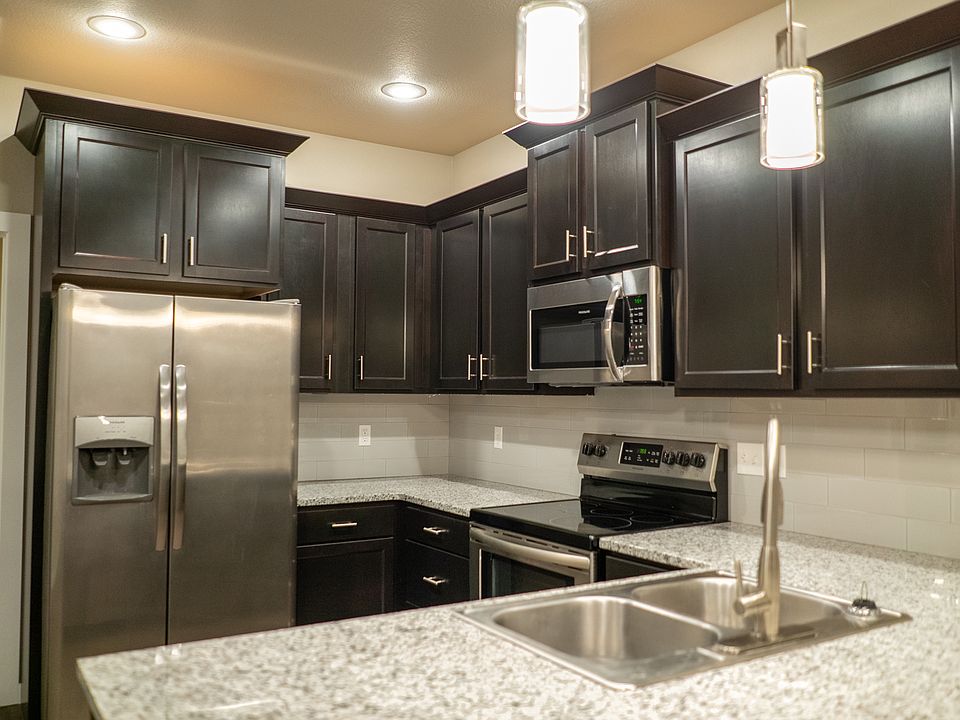 2nd image of 3267 W Reese
