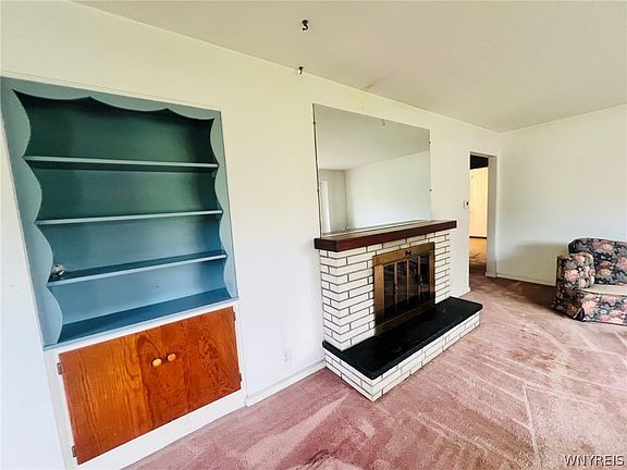 5th image of 4177 Norway Pl