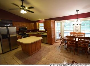 299 New Meadows Ave, Linn Creek, MO 65052