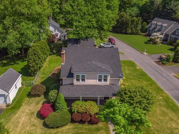 64 Lincoln Park, Longmeadow, MA 01106