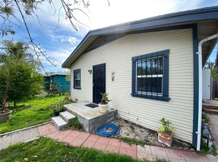 739 Park Pl, Escondido, CA 92025