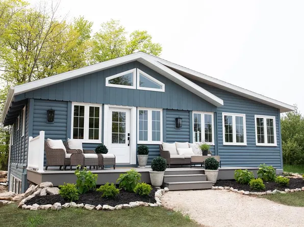 11589 Humbug Rd, Ellison Bay, WI 54210