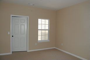 4th image of 2922 Shades Valley Ln