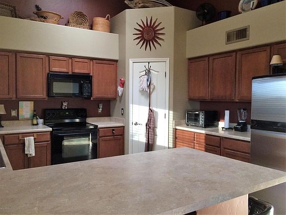 3rd image of 224 S Sycamore Creek Pl
