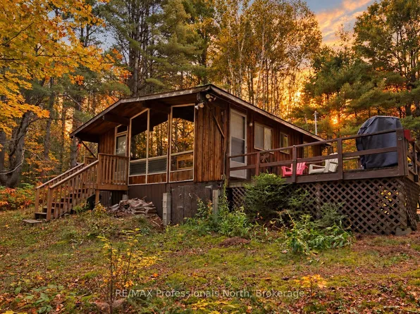 1086 Dragonfly Ln, Minden Hills, ON K0M 2K0