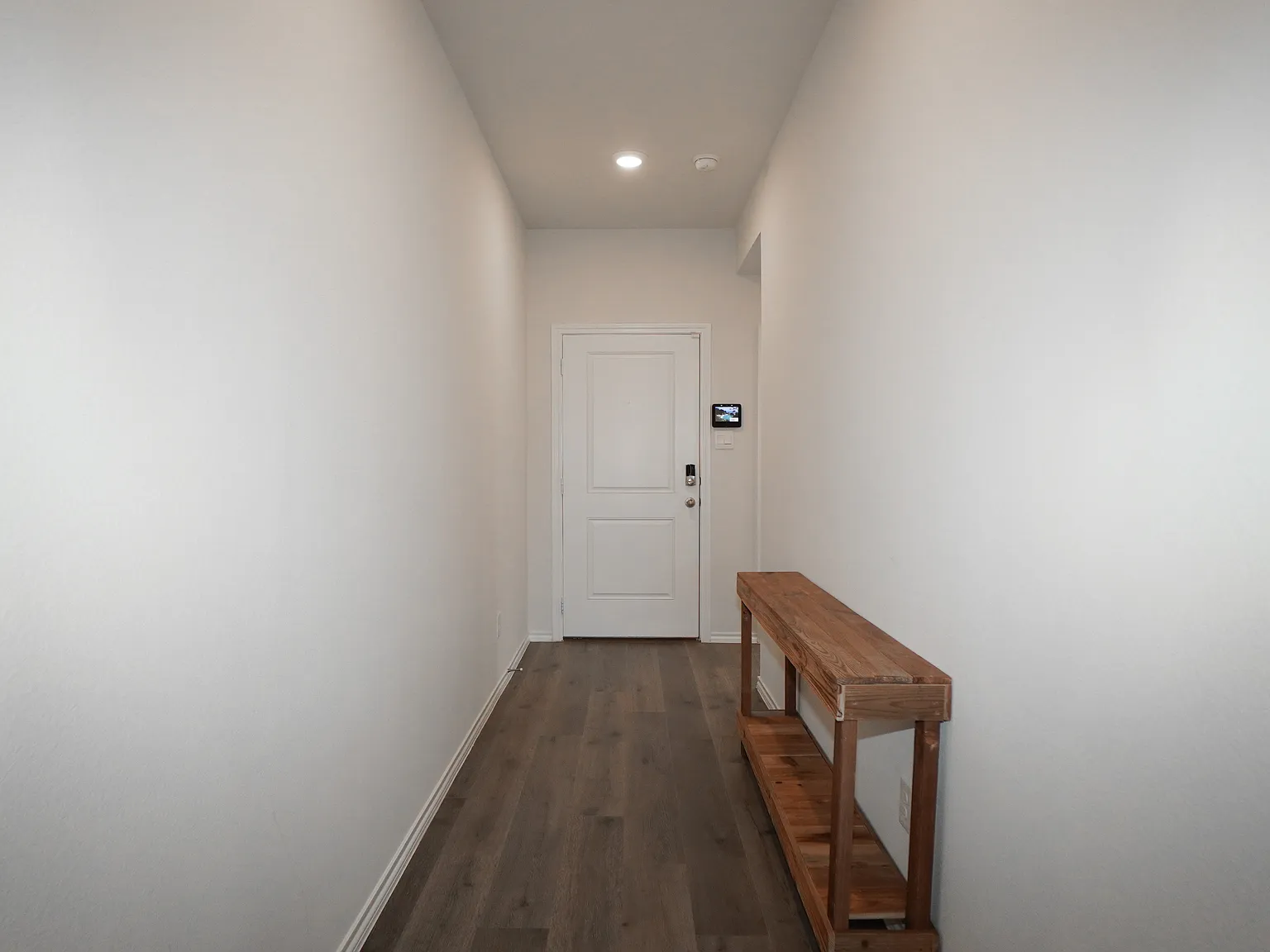 3 bed, 1398 sqft, $1,900 — Photo 4