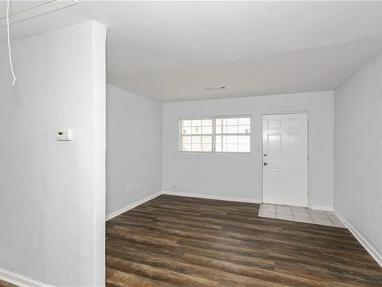 560 Winton Ter NE #1 — Photo 7