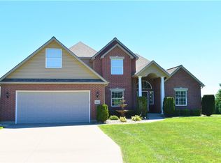 26611 E Bundschu Rd, Buckner, MO 64016