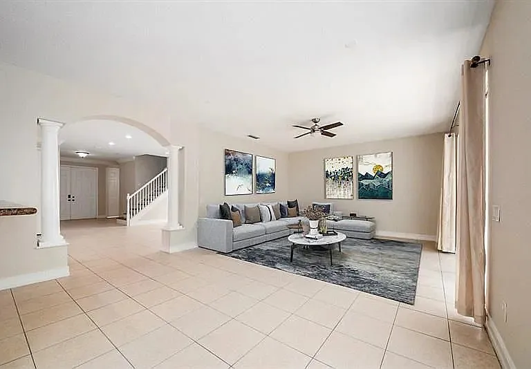 8477 Breezy Hill Dr — Photo 9