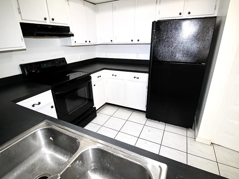 6287 Scotch Pine Ln — Photo 10