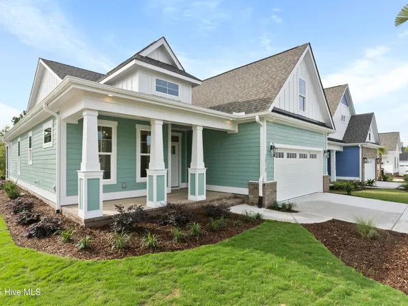 2810 Salvador Way, Castle Hayne, NC 28429