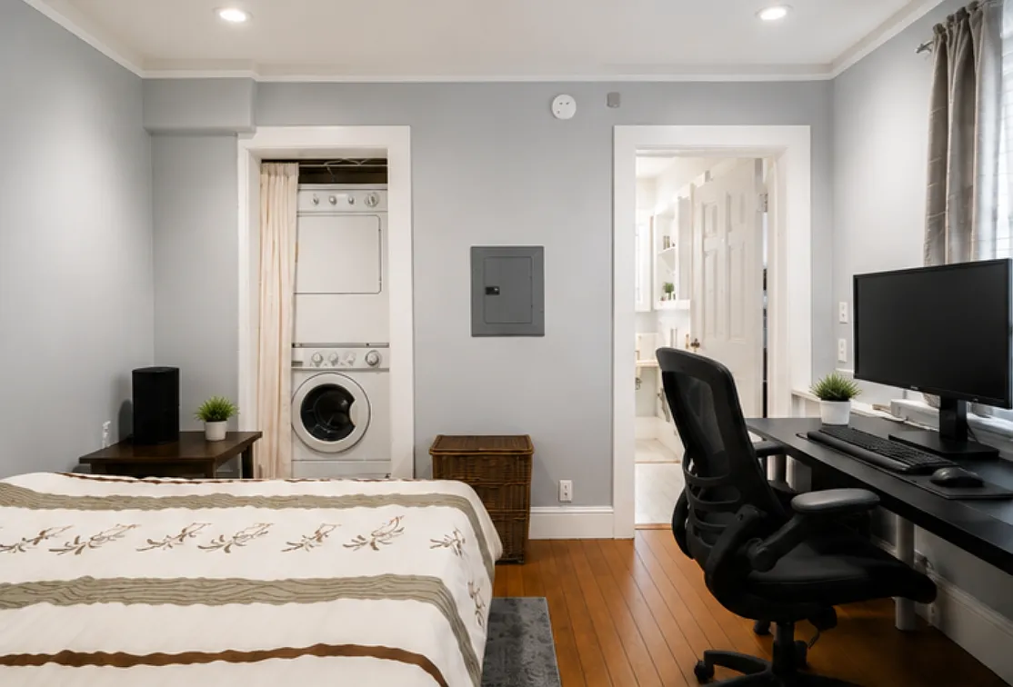 Studio, 350 sqft, $3,695 — Photo 2