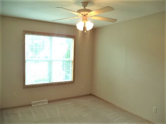 5th image of 1516 Goldenrod Cir