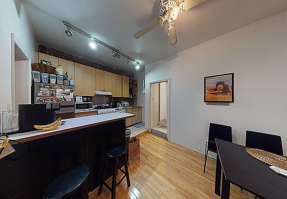 4th image of 246 W 73rd St APT 3A