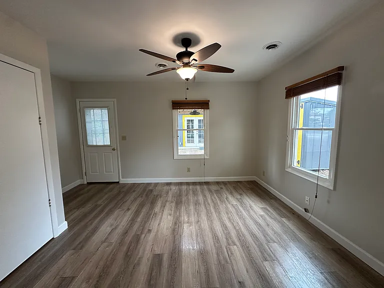 117 S 15th St #117 — Photo 14