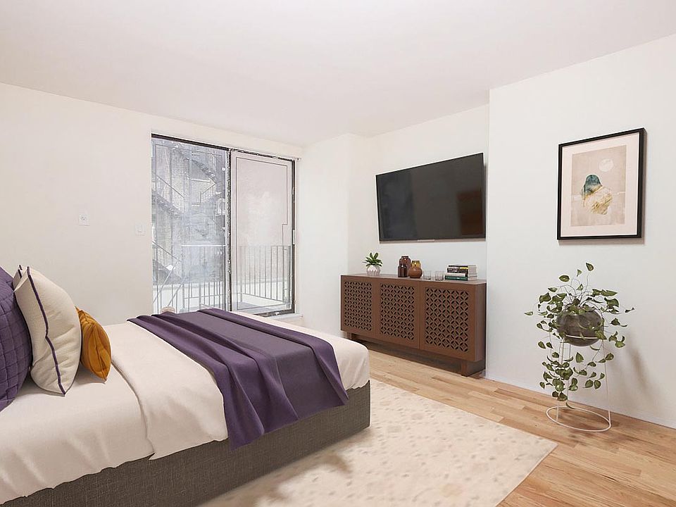 2nd image of 7 E 32nd St #Glf