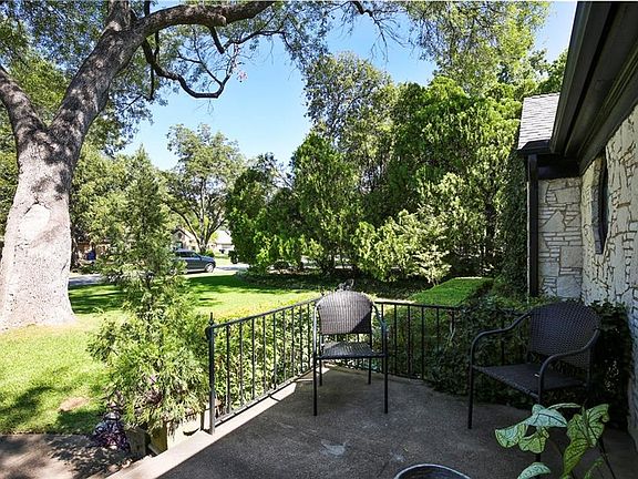 5th image of 1419 Sereno Dr
