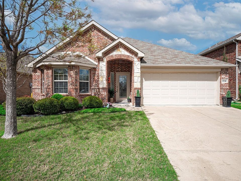 1st image of 8740 Regal Royale Dr