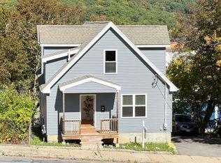 22 Plymouth St, Fitchburg, MA 01420