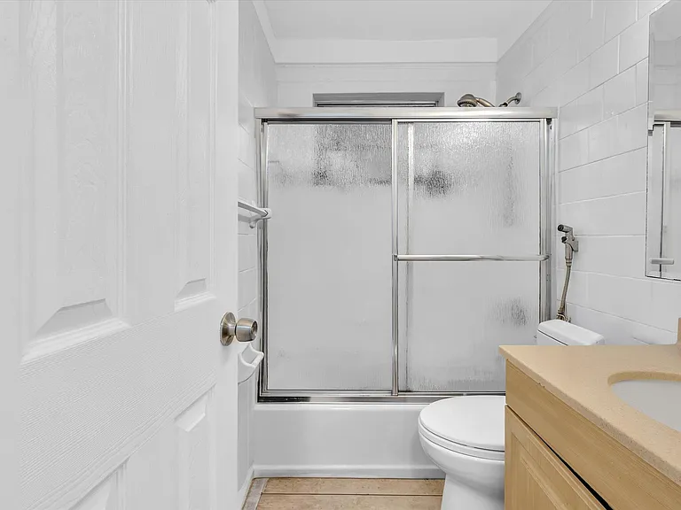 700 SW 5th Ct — Photo 39