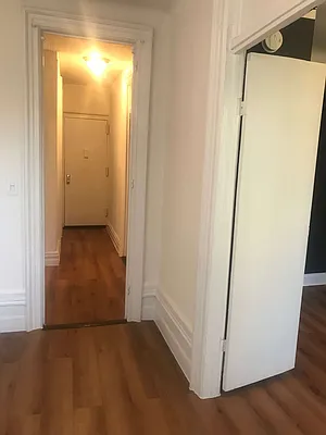 Rented by PMG Real Estate  | media 17